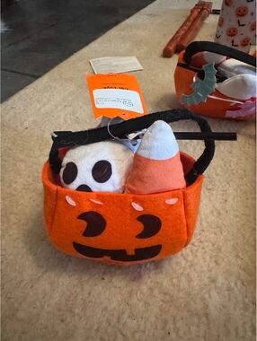 Halloween Plush Cat Toy Pumpkin Basket